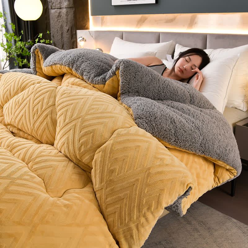 Cloudrest Quilted Sherpa Blanket