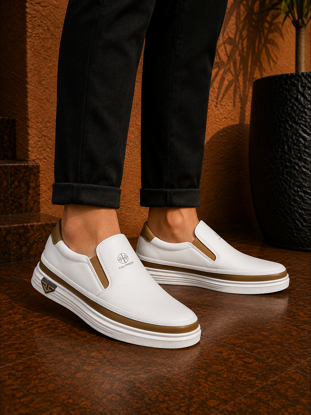 - Valen Leather Sneakers