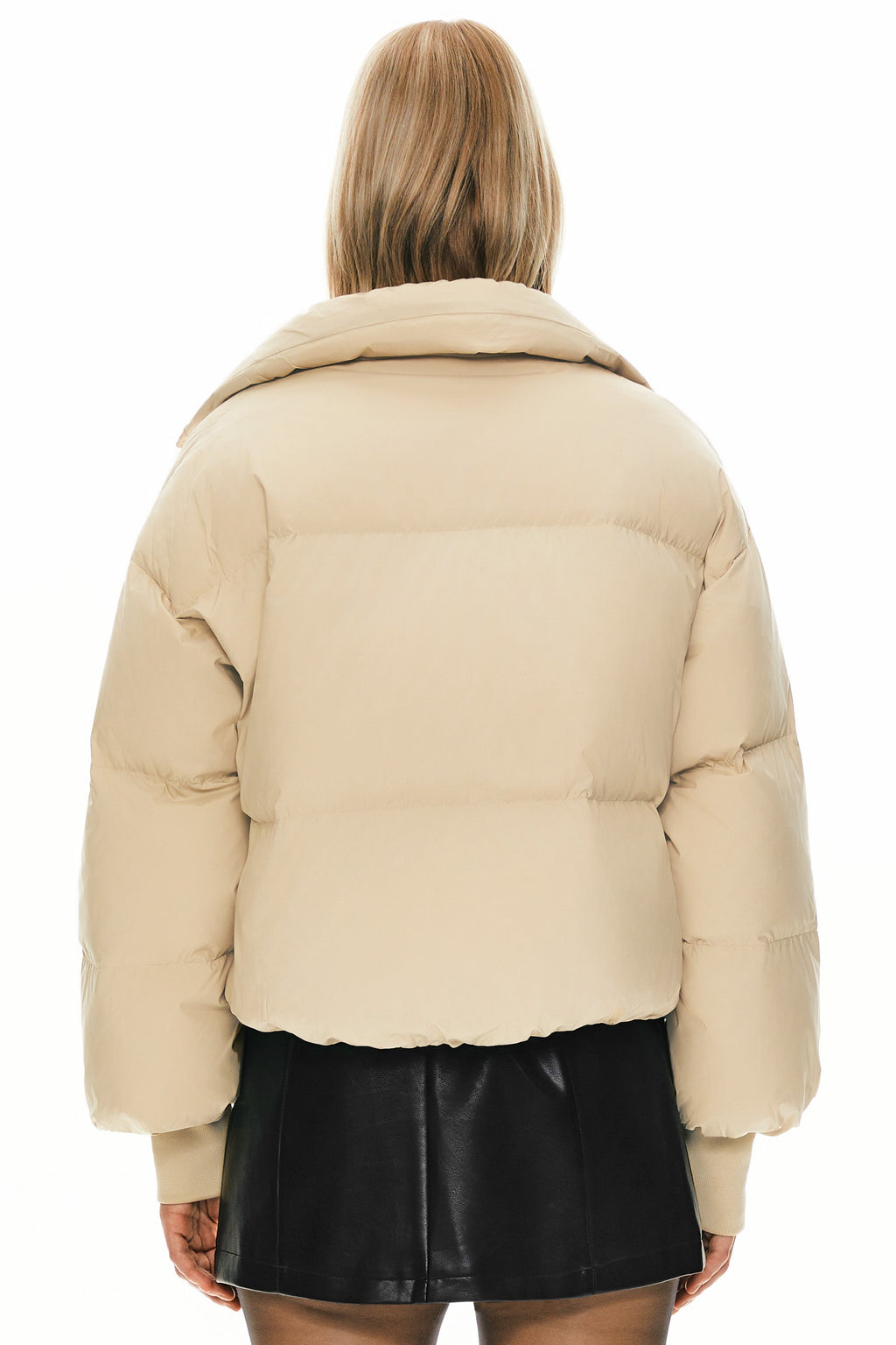 - Puffer Classics Short Oversized Down Coat
