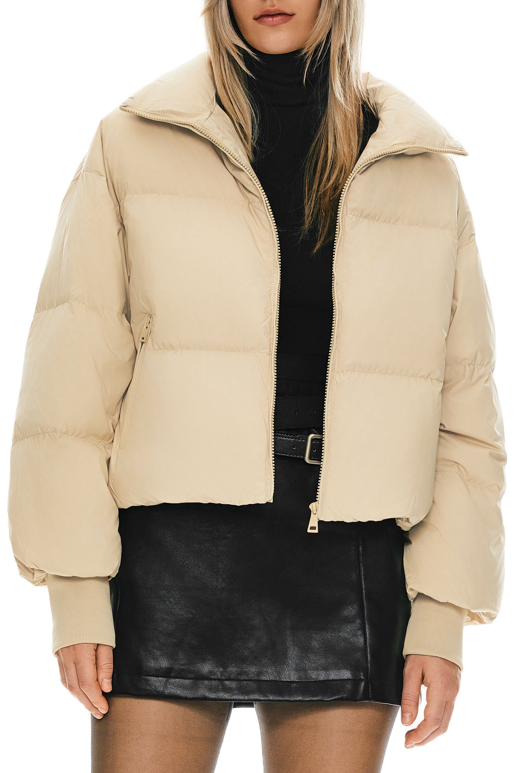 - Puffer Classics Short Oversized Down Coat