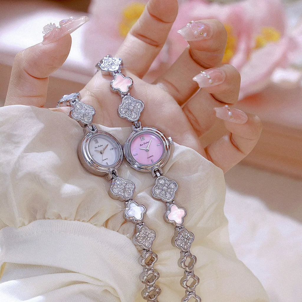 Women’s Lucky Four-Leaf Clover Quartz Watch – Elegant Crystal Bracelet Luxury Dress Watch