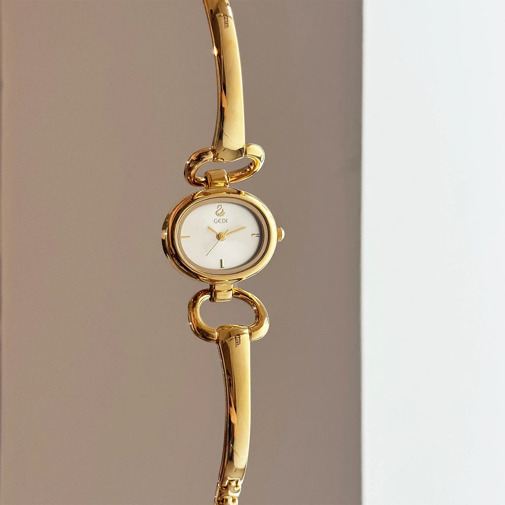 Luxury Vintage Women’s Skeleton Quartz Watch – Bracelet-Style Dress Wristwatch