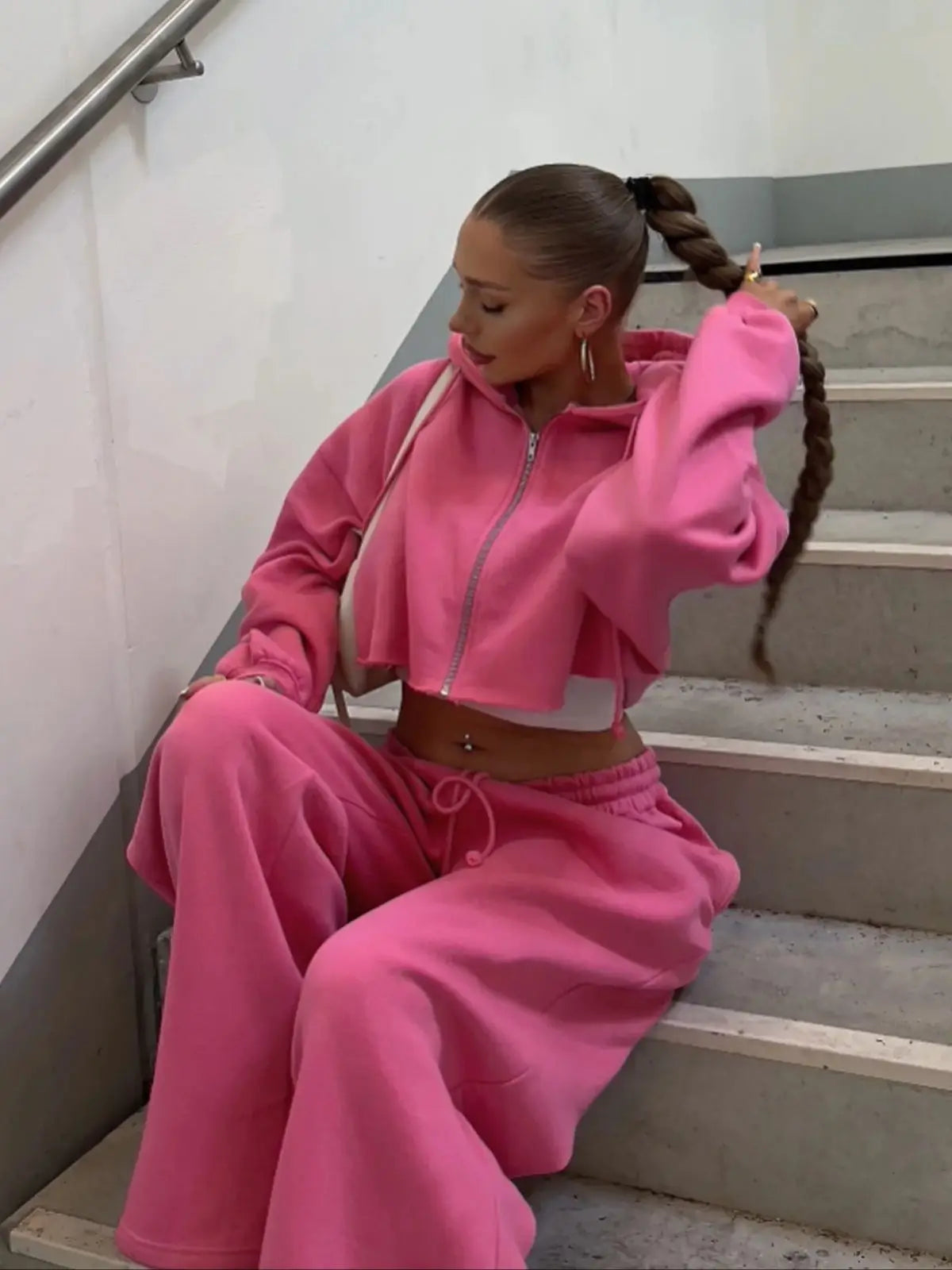 - Cropped Lounge Set