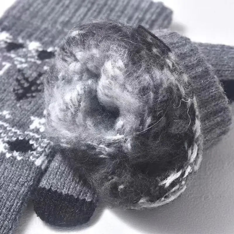 -Christmas Deer Knitted Gloves – Cozy, Windproof Touchscreen Winter Wear-