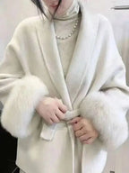 Elegant Woolen Overcoat with Fur Patchwork