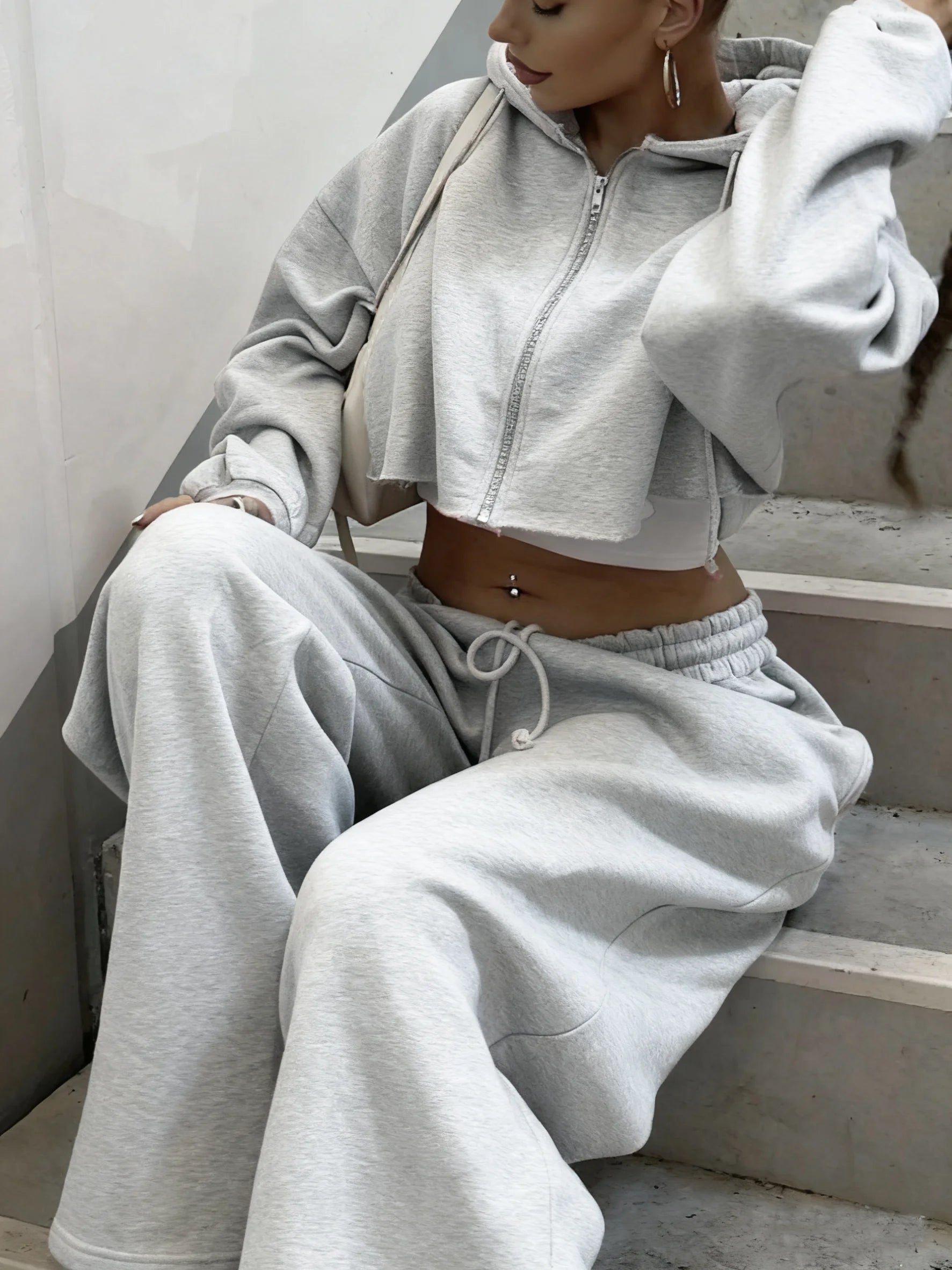 - Cropped Lounge Set