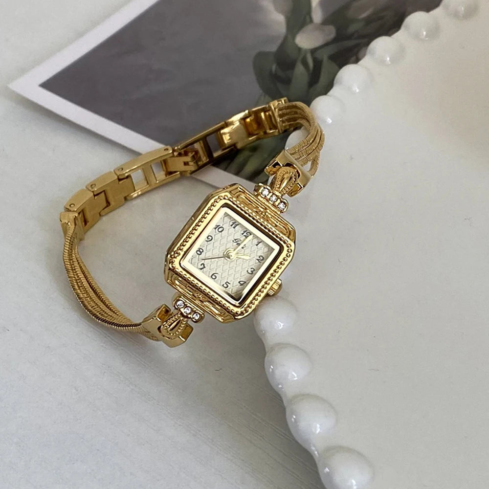 Mode Temperament Minimalisme Prachtige Quartz Horloge Voor Dames Meisje Student Cadeau Dames Accessoires