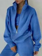 - Zip Lounge Set