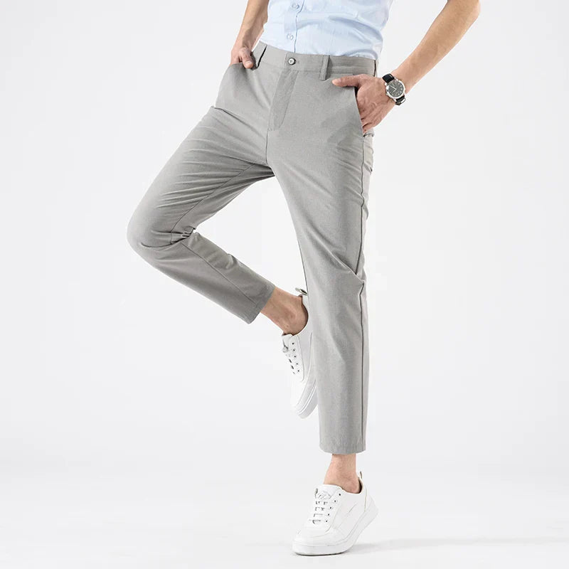 - Monochrome Motion Stretch Pants