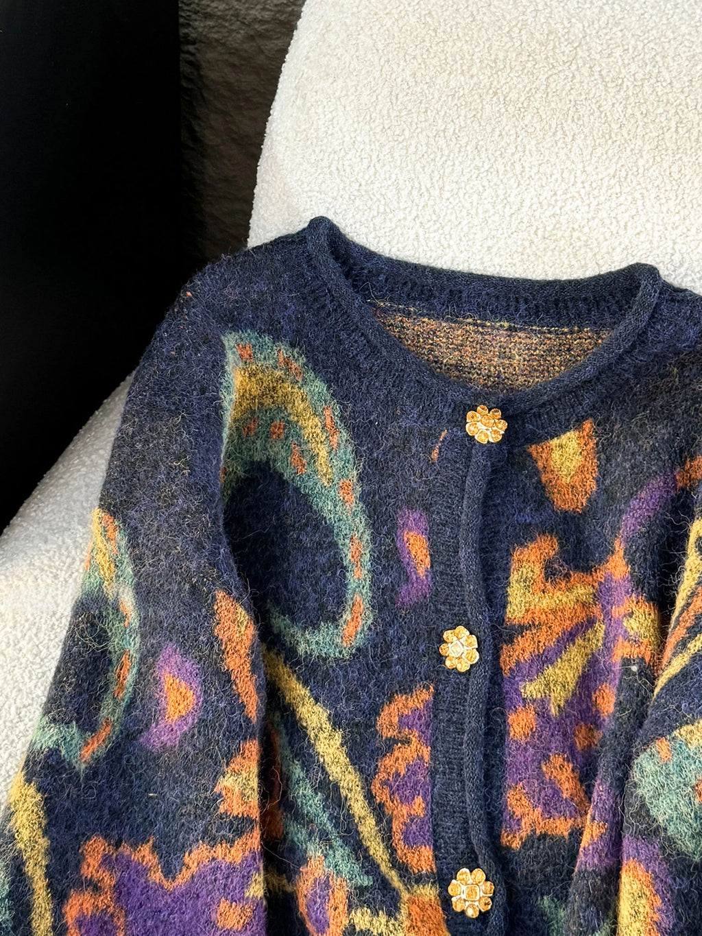 Autumn Retro Knit Cardigan – Fashion Women’s Vintage Sweater with Embroidery