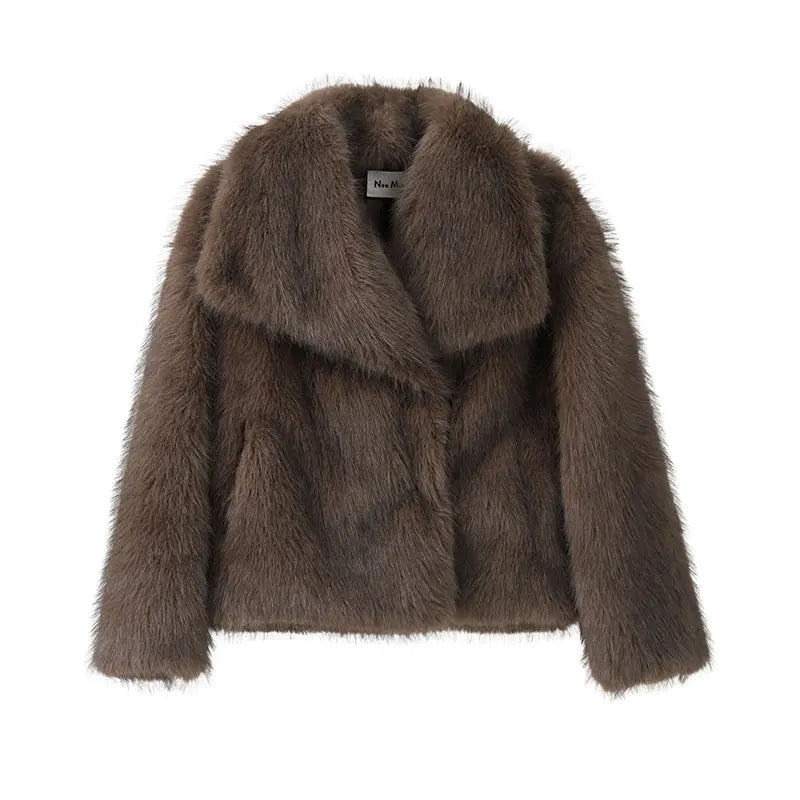 Gradient Faux Fur Coat with Oversized Collar