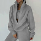 - Zip Lounge Set