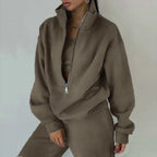 - Zip Lounge Set