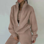 - Zip Lounge Set