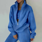 - Zip Lounge Set